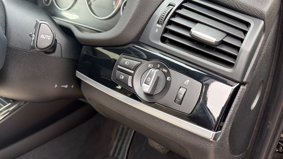 BMW X3 xDrive20d M Sport 5dr Step Auto Diesel Estate - Image 35