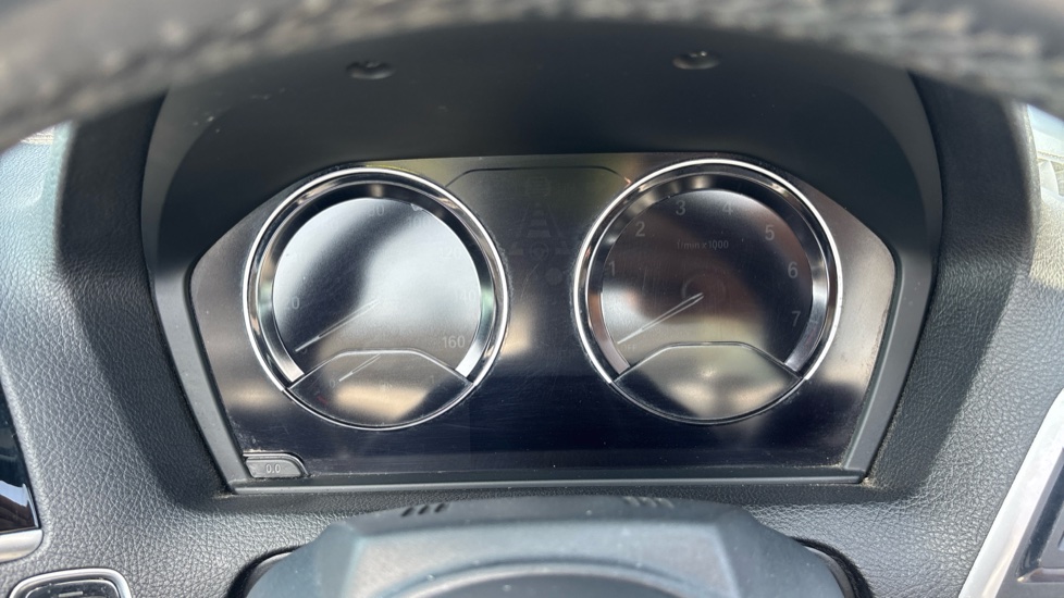BMW 2 Series 218i M Sport 2dr [Nav] Petrol Convertible - Image 18