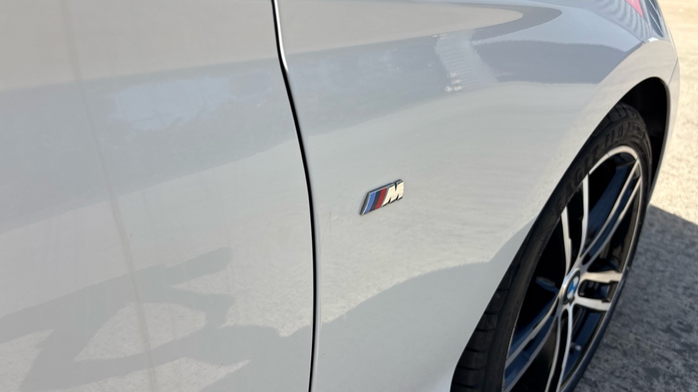 BMW 2 Series 218i M Sport 2dr [Nav] Petrol Convertible - Image 32