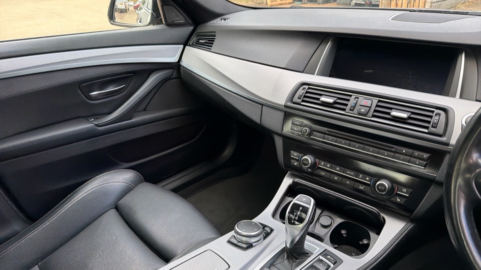 BMW 5 Series 530d M Sport 4dr Step Auto Diesel Saloon - Image 14