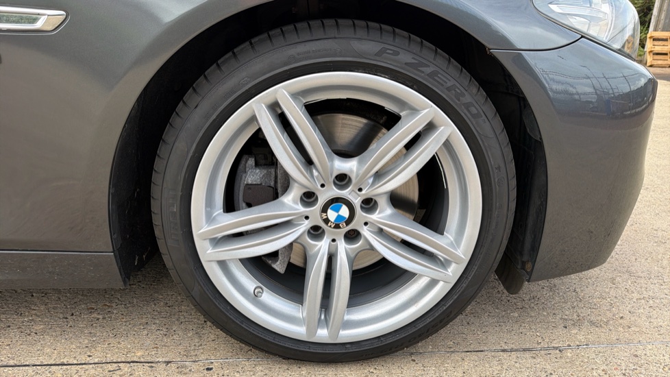 BMW 5 Series 530d M Sport 4dr Step Auto Diesel Saloon - Image 22