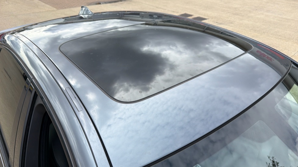 BMW 5 Series 530d M Sport 4dr Step Auto Diesel Saloon - Image 24