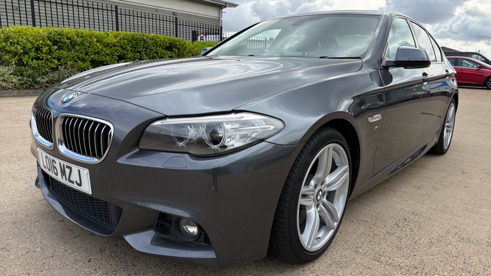 BMW 5 Series 530d M Sport 4dr Step Auto Diesel Saloon - Image 33