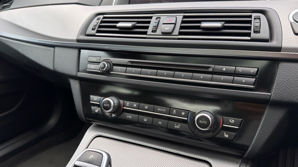 BMW 5 Series 530d M Sport 4dr Step Auto Diesel Saloon - Image 54