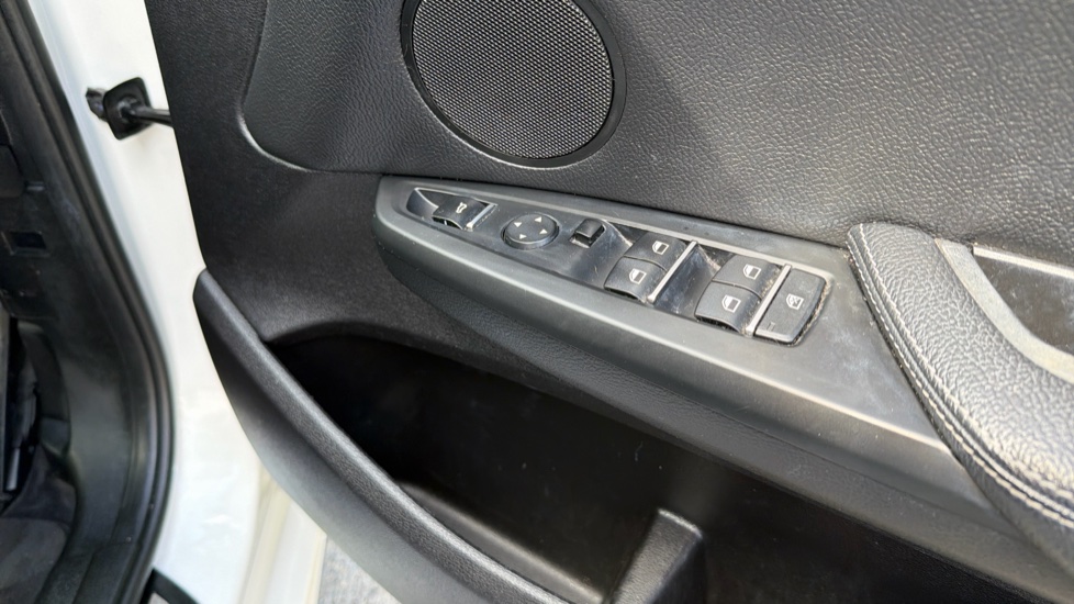 BMW X4 xDrive20d M Sport 5dr Step Auto Diesel Estate - Image 31