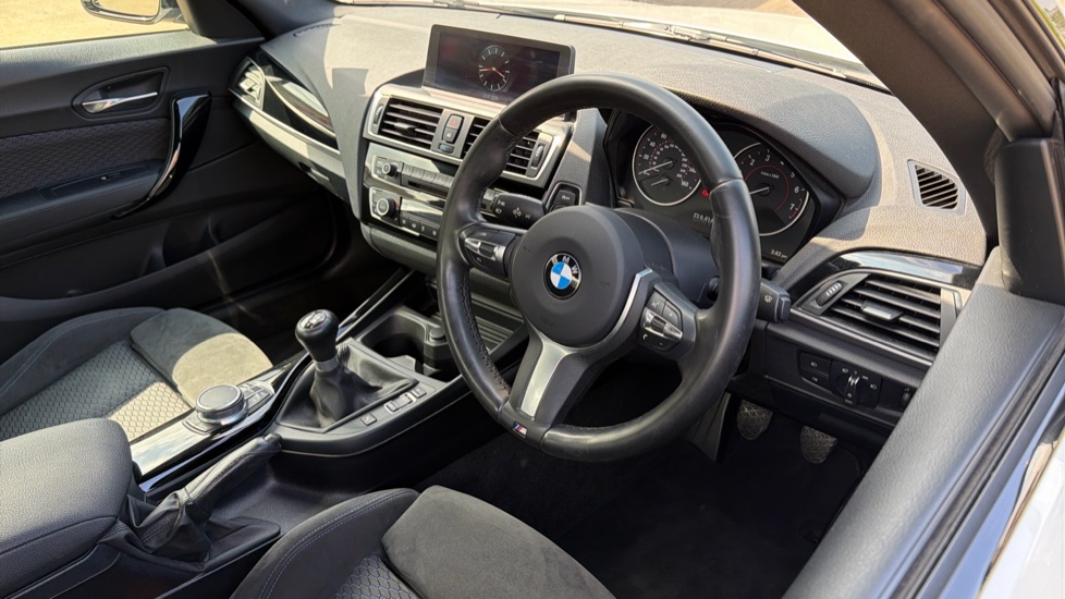 BMW 2 Series 220i M Sport 2dr [Nav] Petrol Coupe - Image 11