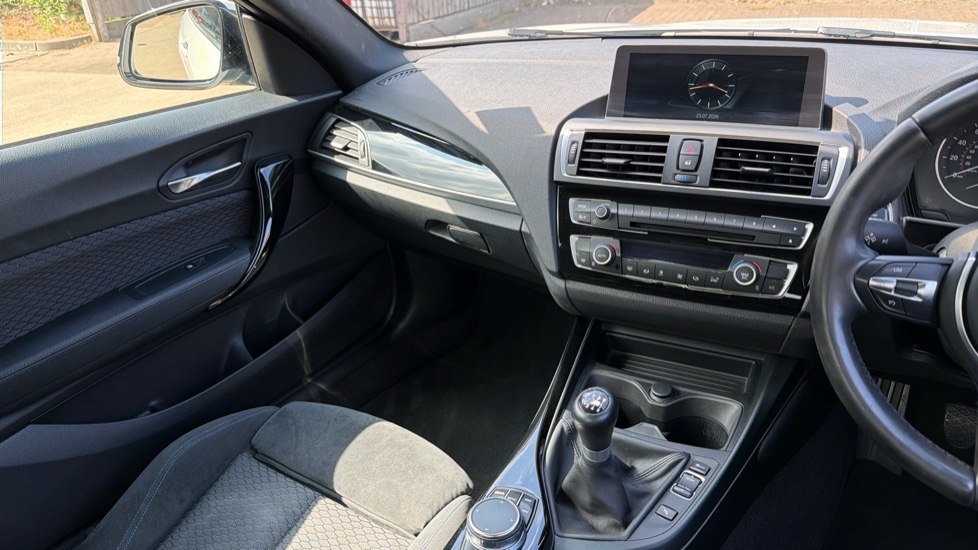 BMW 2 Series 220i M Sport 2dr [Nav] Petrol Coupe - Image 14