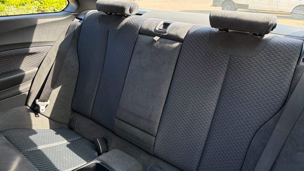 BMW 2 Series 220i M Sport 2dr [Nav] Petrol Coupe - Image 16