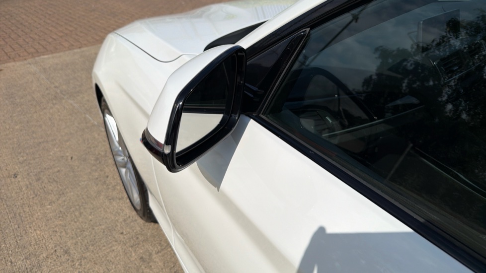 BMW 2 Series 220i M Sport 2dr [Nav] Petrol Coupe - Image 25