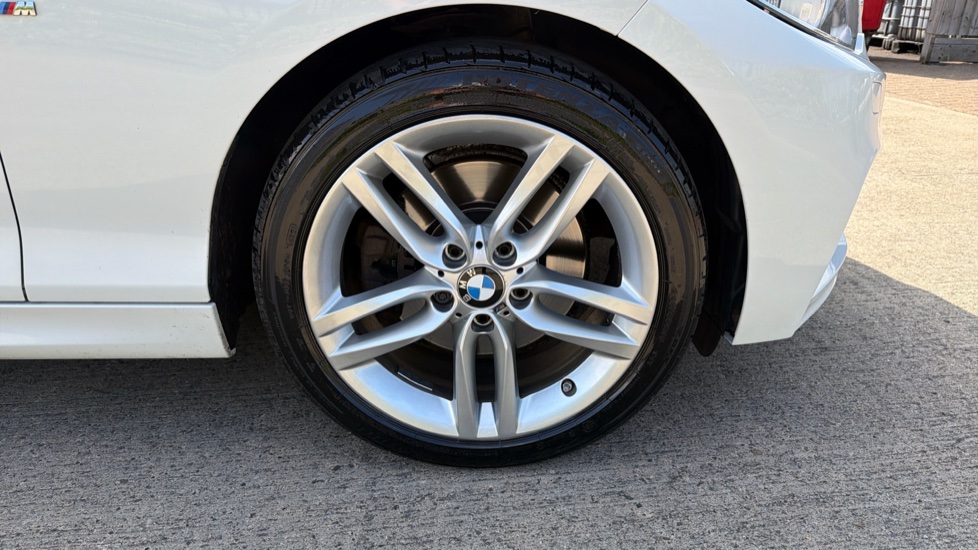 BMW 2 Series 220i M Sport 2dr [Nav] Petrol Coupe - Image 26