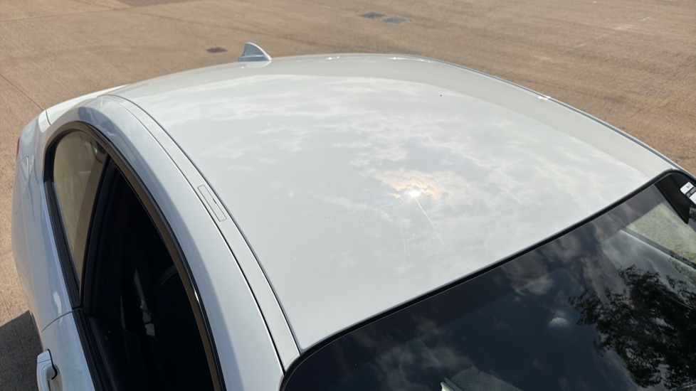 BMW 2 Series 220i M Sport 2dr [Nav] Petrol Coupe - Image 32