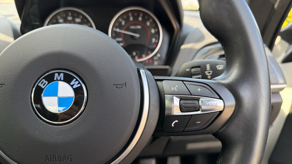 BMW 2 Series 220i M Sport 2dr [Nav] Petrol Coupe - Image 34