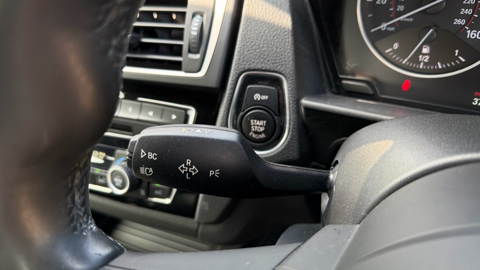 BMW 2 Series 220i M Sport 2dr [Nav] Petrol Coupe - Image 36