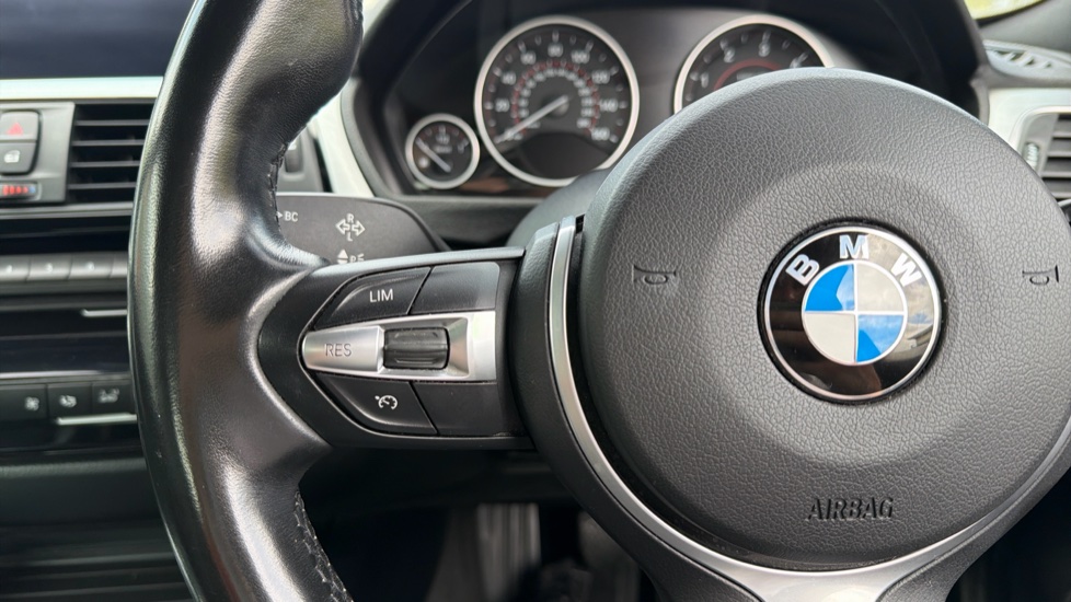BMW 4 Series 420d [190] M Sport 2dr [Professional Media] Diesel Coupe - Image 38