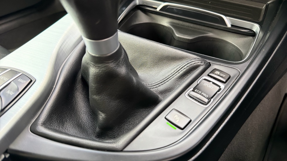 BMW 4 Series 420d [190] M Sport 2dr [Professional Media] Diesel Coupe - Image 55