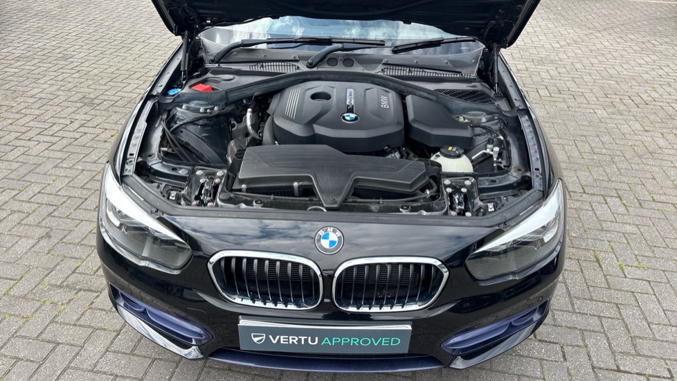 BMW 1 Series 118i [1.5] Sport 5dr [Nav/Servotronic] Petrol Hatchback - Image 8