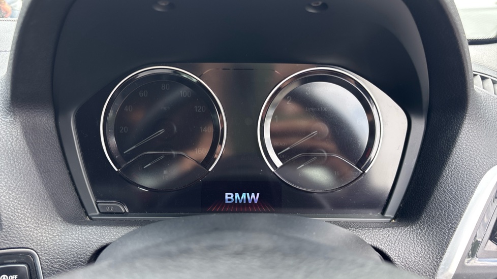 BMW 1 Series 118i [1.5] Sport 5dr [Nav/Servotronic] Petrol Hatchback - Image 18