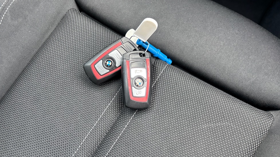 BMW 1 Series 118i [1.5] Sport 5dr [Nav/Servotronic] Petrol Hatchback - Image 20