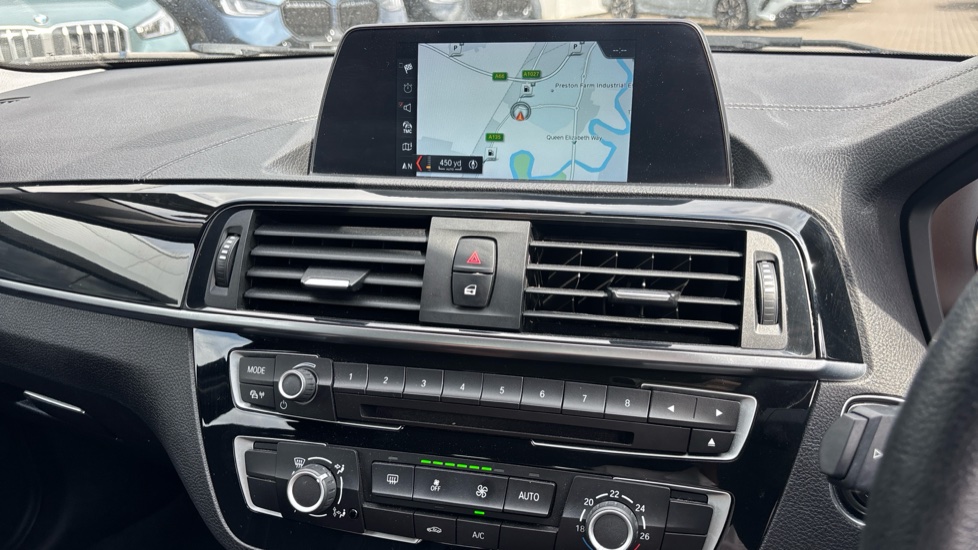 BMW 1 Series 118i [1.5] Sport 5dr [Nav/Servotronic] Petrol Hatchback - Image 36