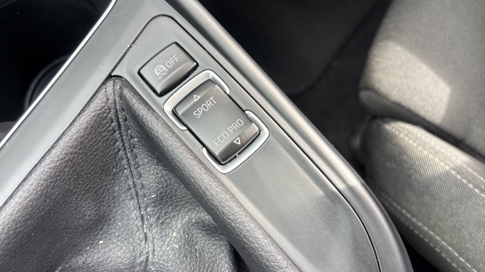 BMW 1 Series 118i [1.5] Sport 5dr [Nav/Servotronic] Petrol Hatchback - Image 45