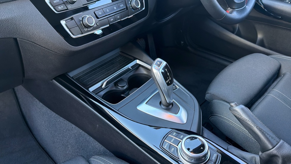 BMW 1 Series 116d Sport 5dr [Nav] Step Auto Diesel Hatchback - Image 13