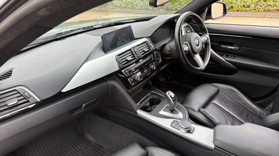 BMW 4 Series 435d xDrive M Sport 5dr Auto [Professional Media] Diesel Hatchback - Image 9