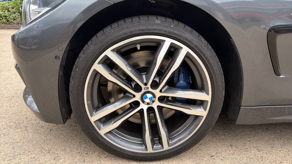 BMW 4 Series 435d xDrive M Sport 5dr Auto [Professional Media] Diesel Hatchback - Image 24