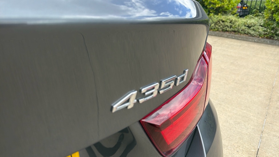 BMW 4 Series 435d xDrive M Sport 5dr Auto [Professional Media] Diesel Hatchback - Image 30