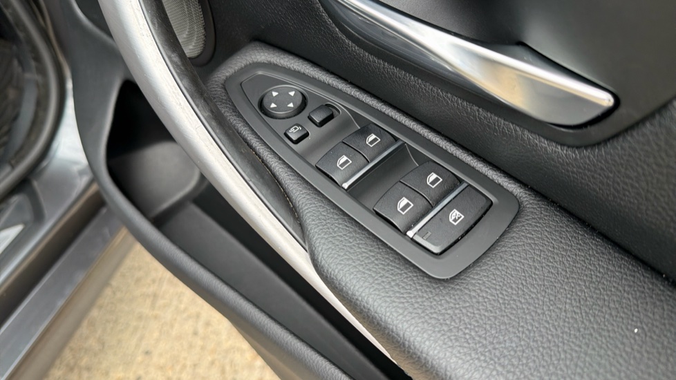 BMW 4 Series 435d xDrive M Sport 5dr Auto [Professional Media] Diesel Hatchback - Image 36