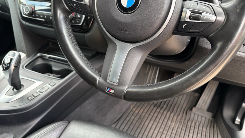 BMW 4 Series 435d xDrive M Sport 5dr Auto [Professional Media] Diesel Hatchback - Image 40