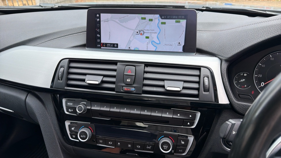 BMW 4 Series 435d xDrive M Sport 5dr Auto [Professional Media] Diesel Hatchback - Image 46