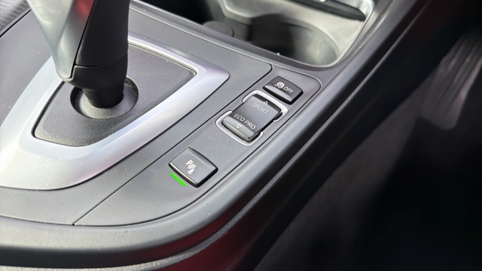 BMW 4 Series 420d [190] M Sport 2dr Auto [Professional Media] Diesel Coupe - Image 55