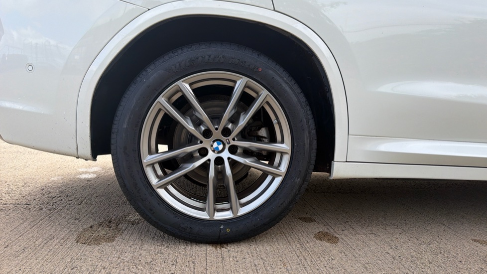 BMW X3 xDrive20i M Sport 5dr Step Auto Petrol Estate - Image 7