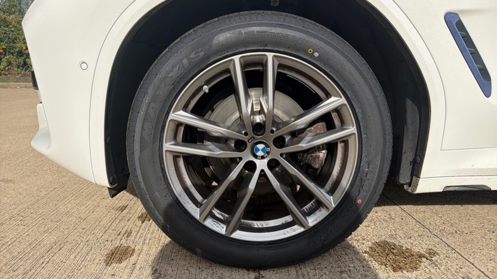 BMW X3 xDrive20i M Sport 5dr Step Auto Petrol Estate - Image 24