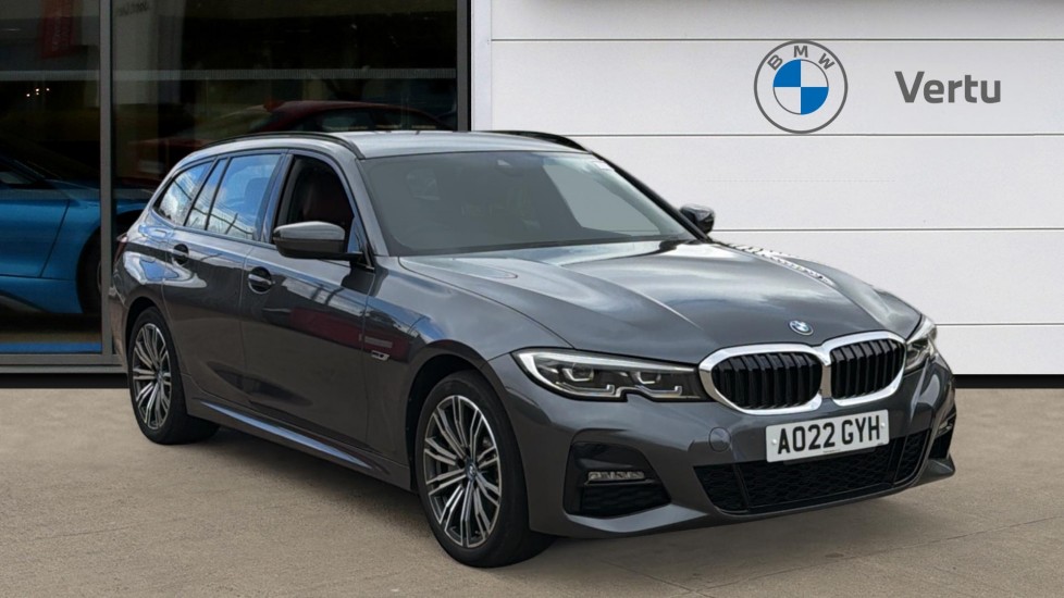 BMW 3 Series 330e xDrive M Sport 5dr Step Auto Estate - Image 1