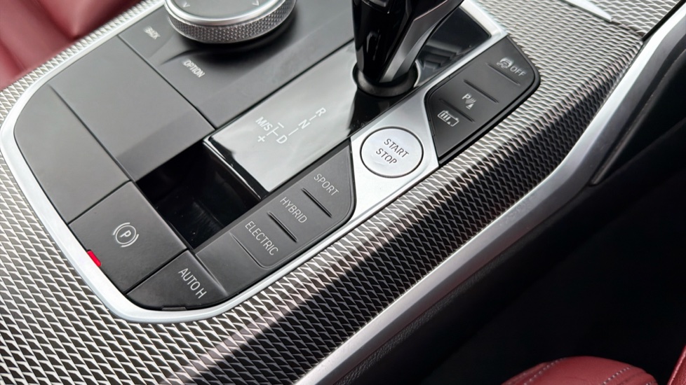 BMW 3 Series 330e xDrive M Sport 5dr Step Auto Estate - Image 19