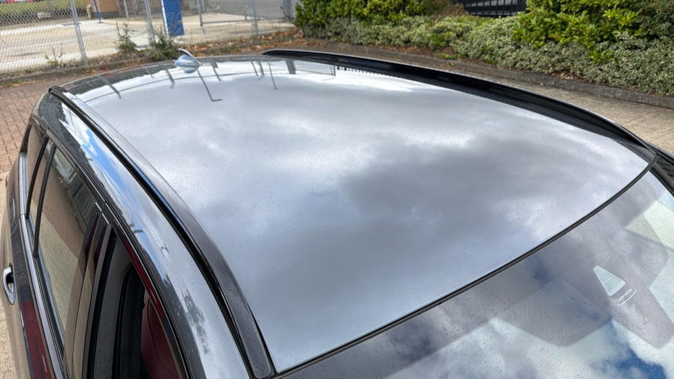 BMW 3 Series 330e xDrive M Sport 5dr Step Auto Estate - Image 21