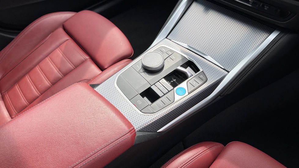 BMW i4 400kW M50 83.9kWh 5dr Auto Electric Hatchback - Image 10