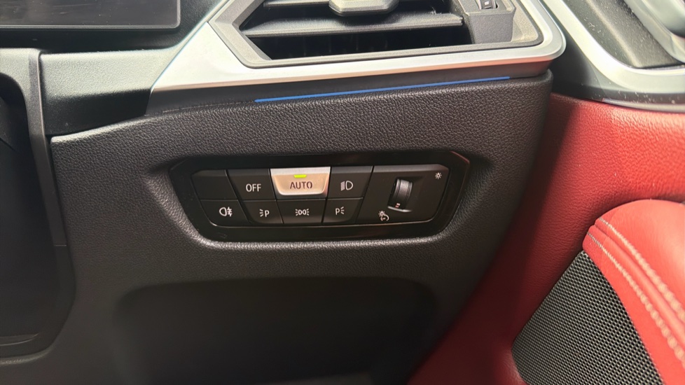 BMW i4 400kW M50 83.9kWh 5dr Auto Electric Hatchback - Image 36