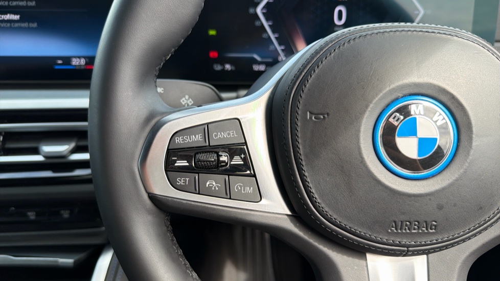 BMW i4 250kW eDrive40 M Sport 83.9kWh 5dr Auto Electric Hatchback - Image 17