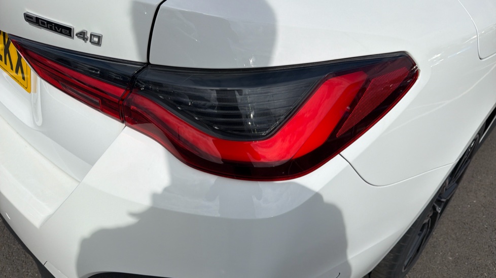 BMW i4 250kW eDrive40 M Sport 83.9kWh 5dr Auto Electric Hatchback - Image 22