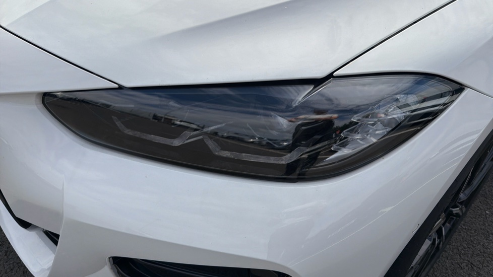 BMW i4 250kW eDrive40 M Sport 83.9kWh 5dr Auto Electric Hatchback - Image 25