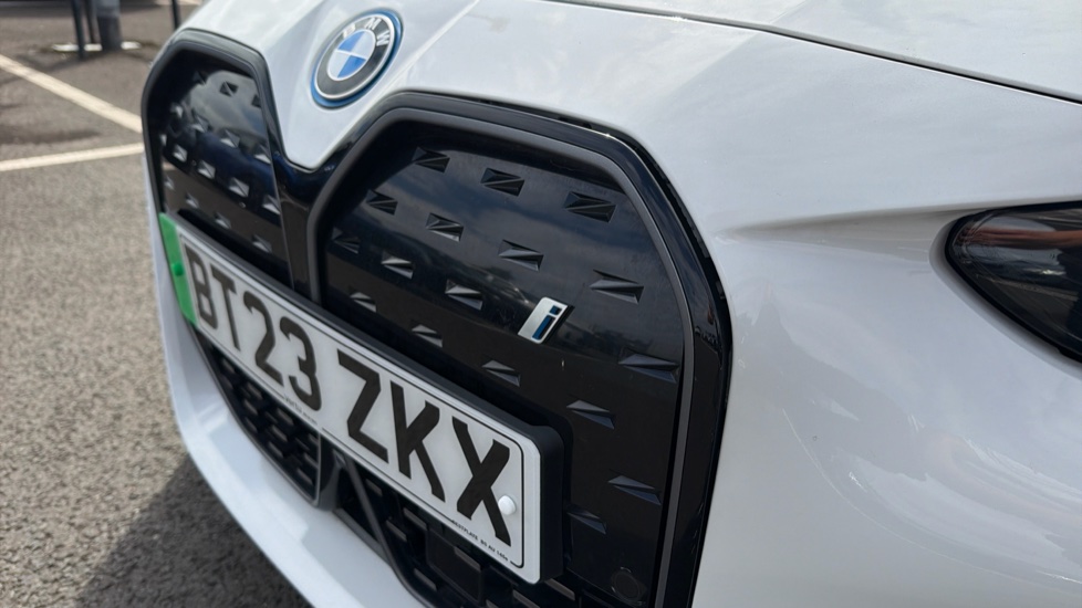 BMW i4 250kW eDrive40 M Sport 83.9kWh 5dr Auto Electric Hatchback - Image 26