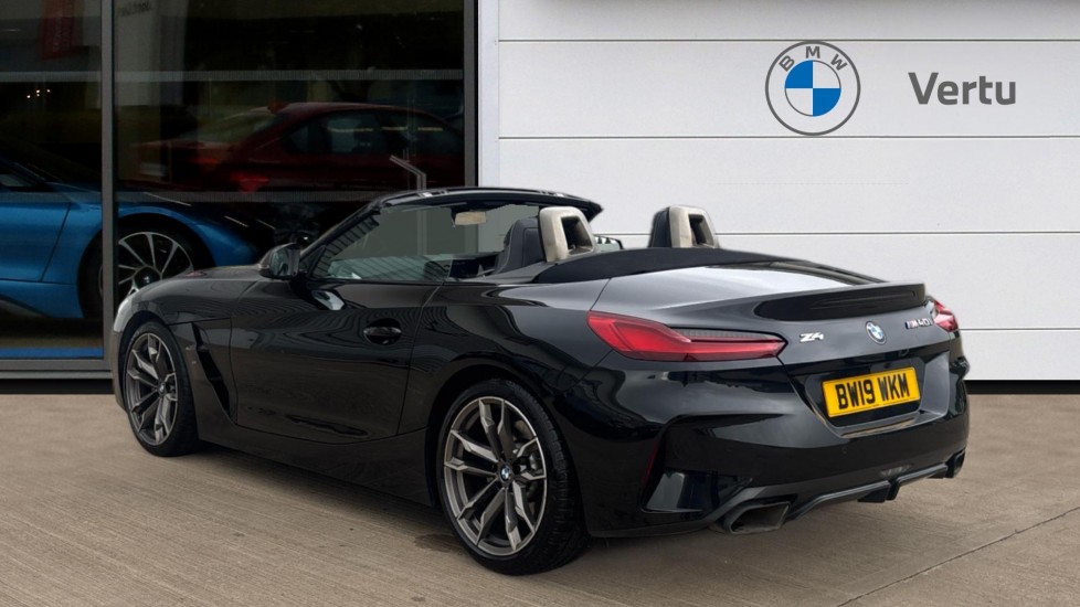 BMW Z4 sDrive M40i 2dr Auto Petrol Roadster - Image 2