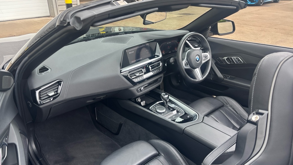 BMW Z4 sDrive M40i 2dr Auto Petrol Roadster - Image 7