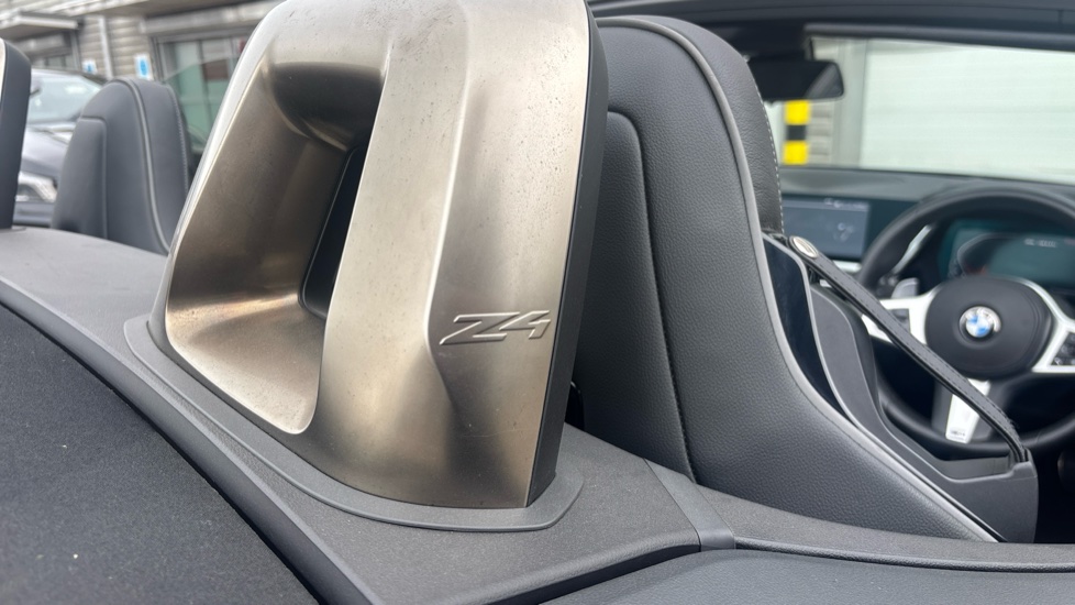 BMW Z4 sDrive M40i 2dr Auto Petrol Roadster - Image 36