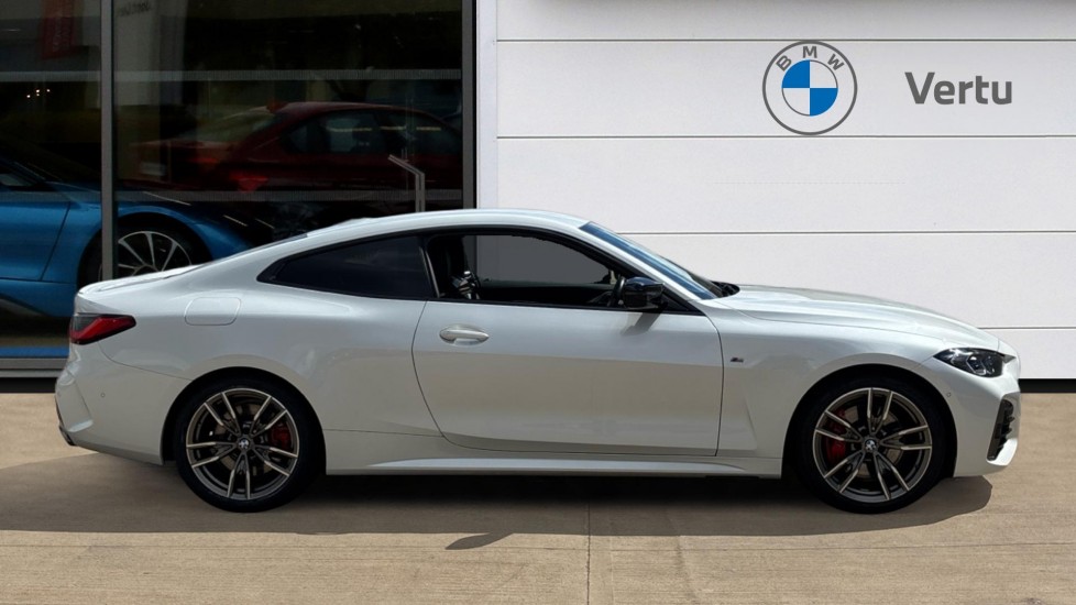 BMW 4 Series M440d xDrive MHT 2dr Step Auto Diesel Coupe - Image 3