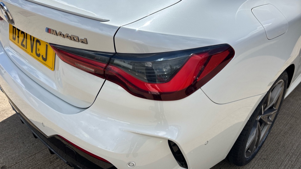 BMW 4 Series M440d xDrive MHT 2dr Step Auto Diesel Coupe - Image 22