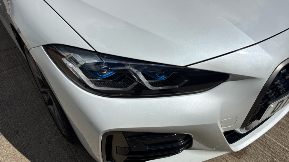 BMW 4 Series M440d xDrive MHT 2dr Step Auto Diesel Coupe - Image 23