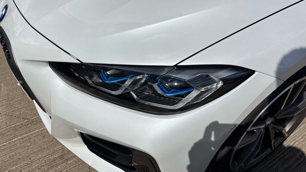 BMW 4 Series M440d xDrive MHT 2dr Step Auto Diesel Coupe - Image 24